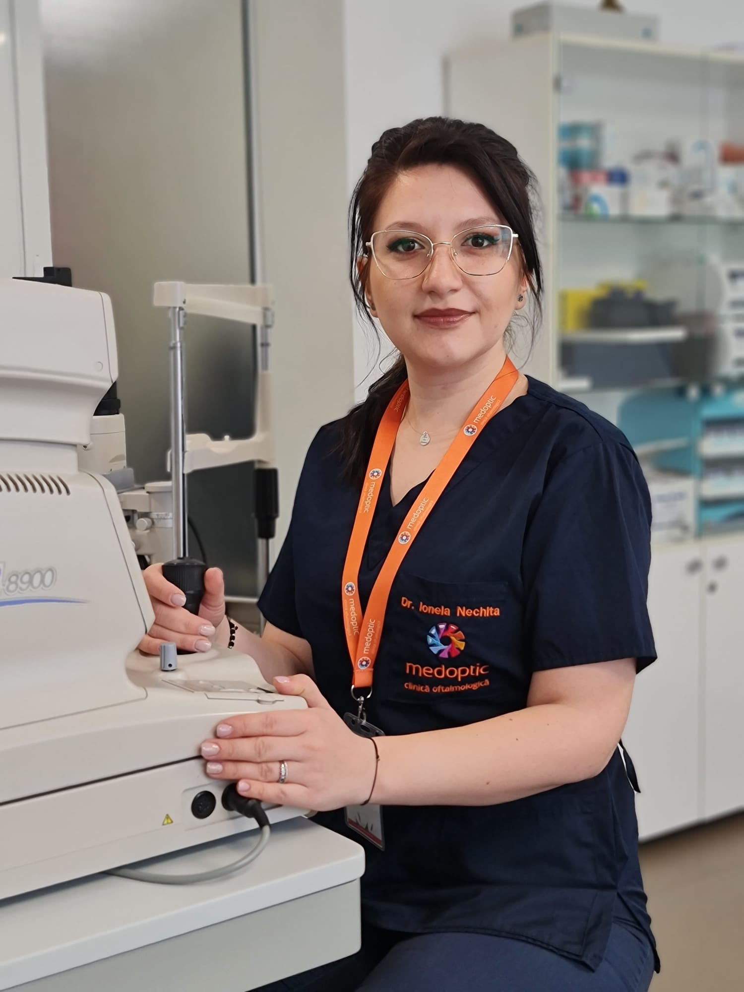 Dr Dumitriu Ionela 3